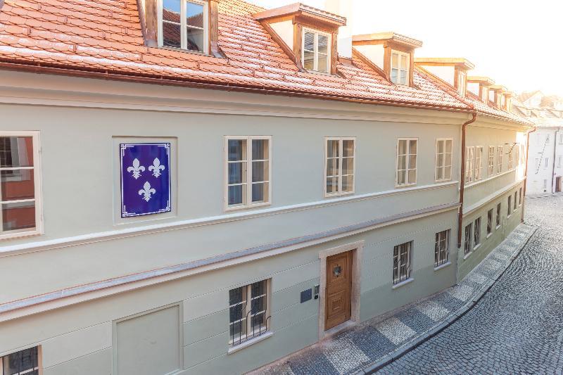 Hotel At The White Lily Prague Exterior photo